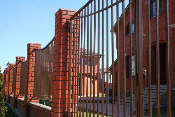Сварной забор для загородного дома ЛД/З-647